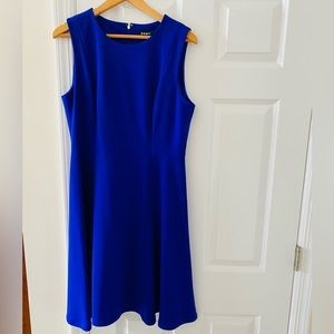 DKNY dress 💙